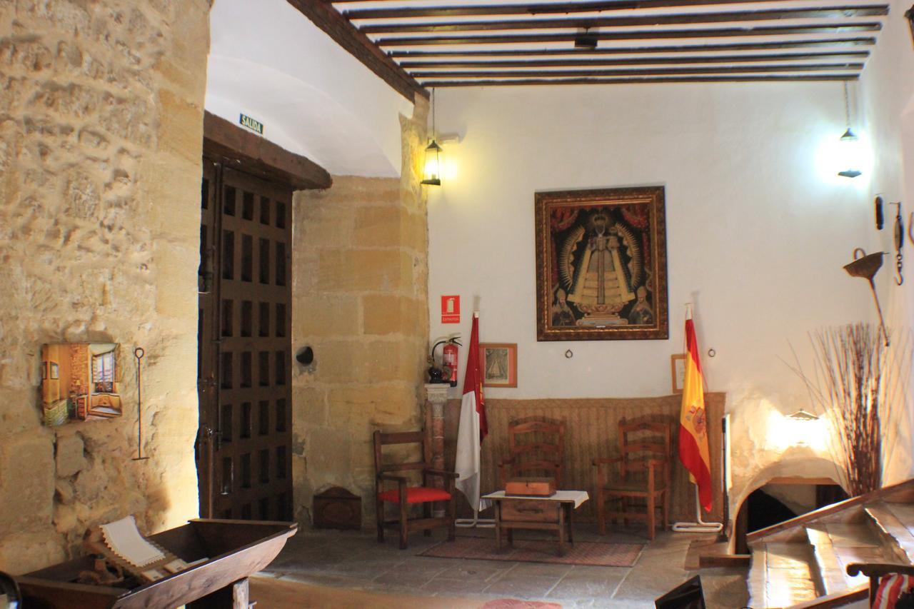 Casa Palacio Conde De Garcinarro Huete Exteriér fotografie
